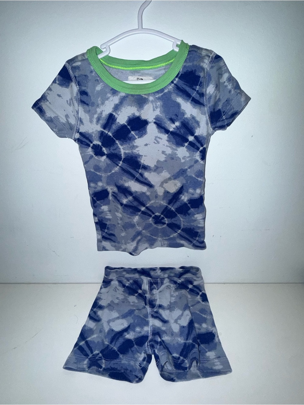 Crewcuts Blue Tie-Dye Short Pajama Set with Green Trim